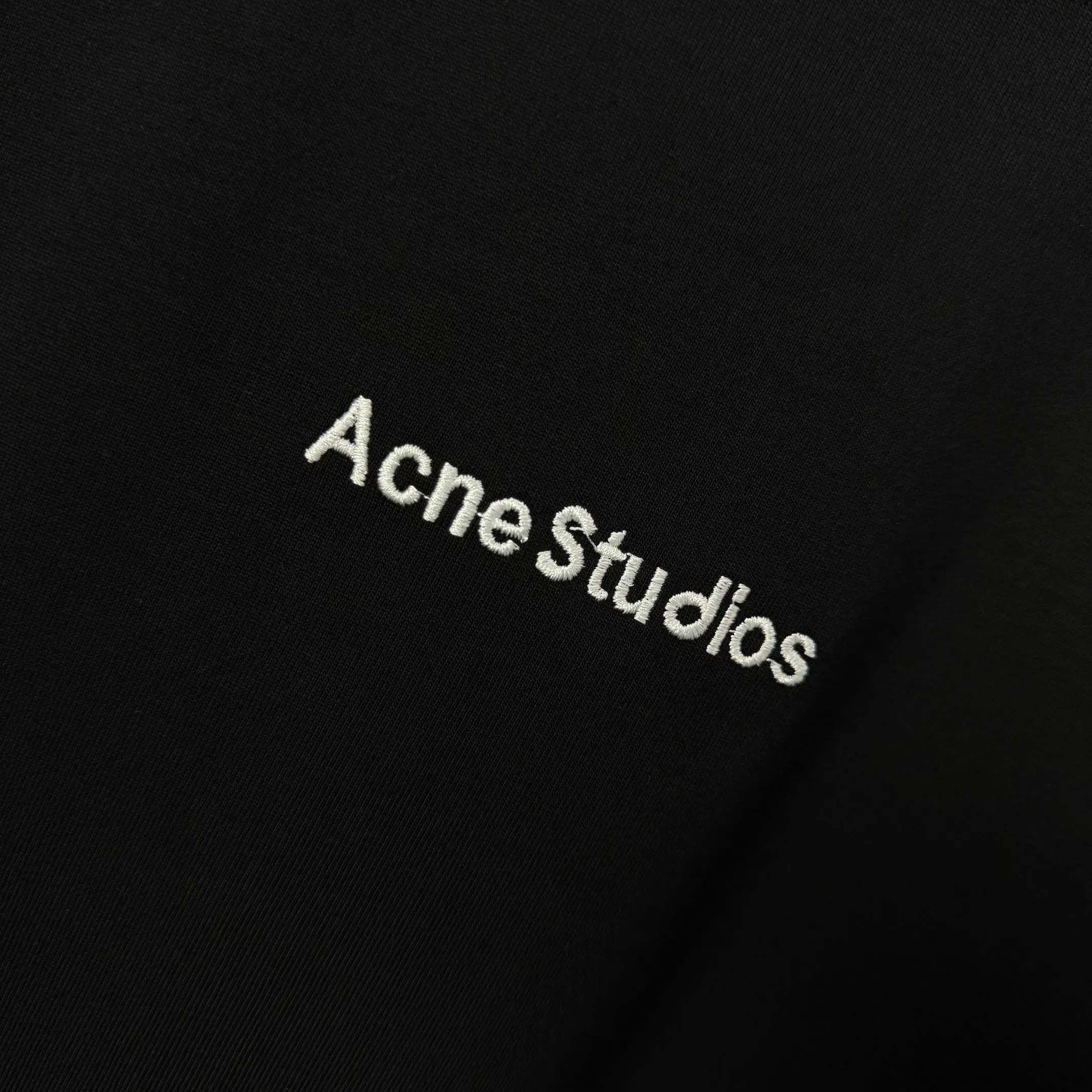 # 85 Acne studios * 2026 New Arrival tee Same Style :Black White Green Purple Size :S M L XL XXL Size： S （90-130 ） M （120-150 ） L （140-165 ） XL （160-180 ） XXL （180 ）